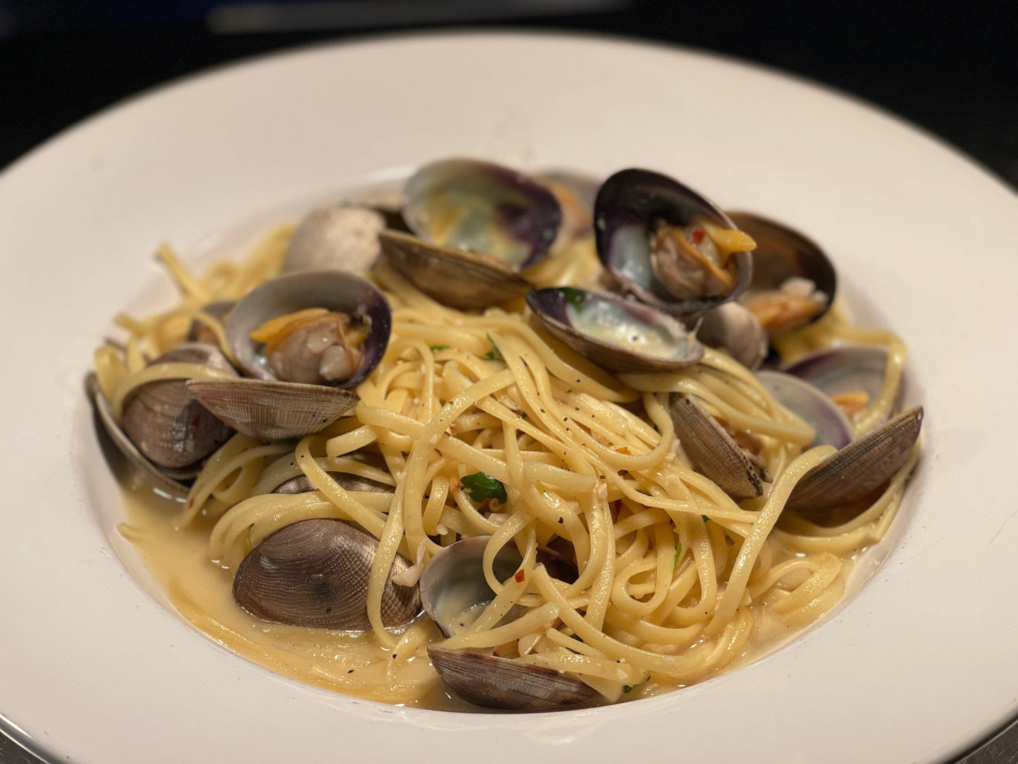 Linguini Con Vongole - Vincenzo's Kitchen